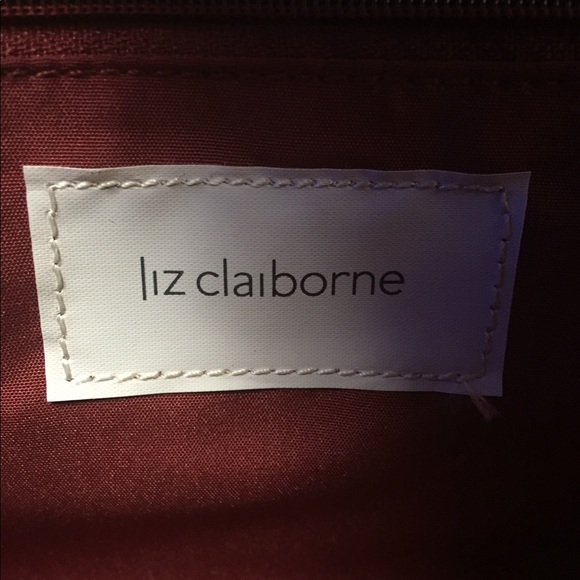 Burgundy/Red “Crocodile” Liz Claiborne Purse. - Picture 5 of 8